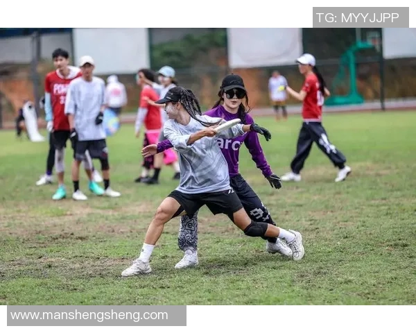 重庆飞盘队反击战术深度分析与实战应用探讨 重庆飞盘队反击战术深度分析与实战应用探讨