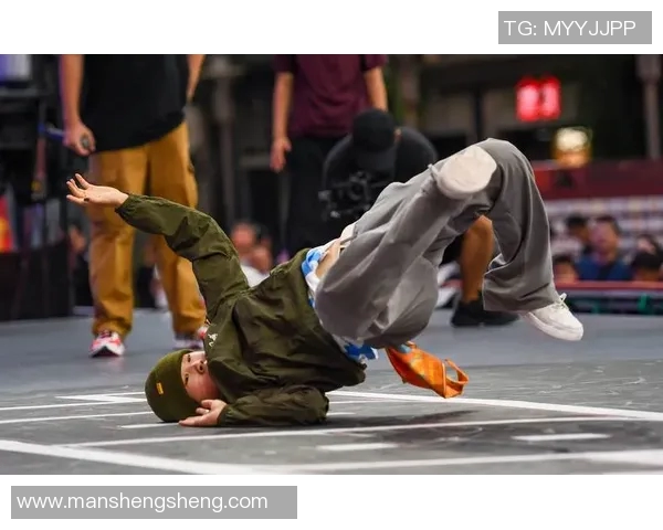 南京街舞队的防反策略揭秘与街舞文化深度探讨 南京街舞队的防反策略揭秘与街舞文化深度探讨